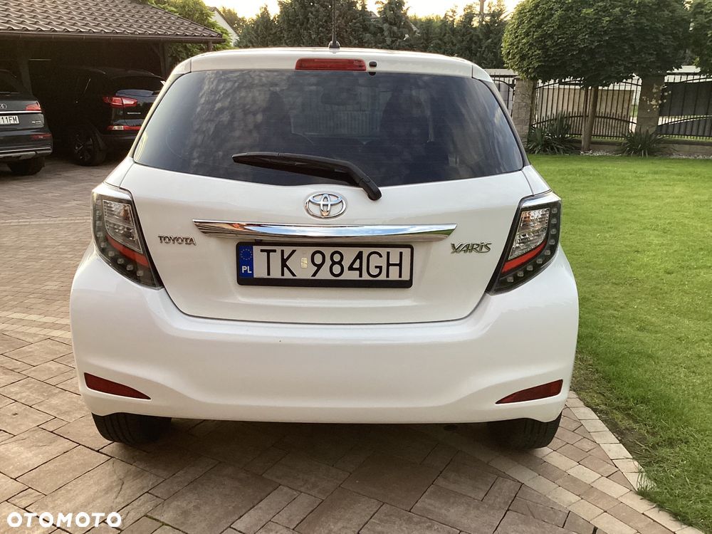 Toyota Yaris 1.33 VVT-i Edition 2014 - 10