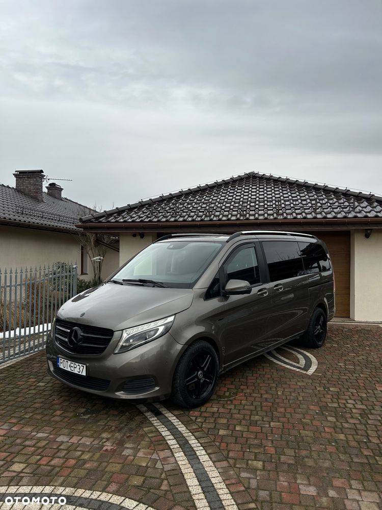 Mercedes-Benz Klasa V 220 d 4-Matic Avantgarde 7G-Tronic (d³ugi) - 1