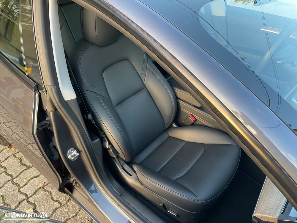 Tesla Model 3 RWD RWD - 20