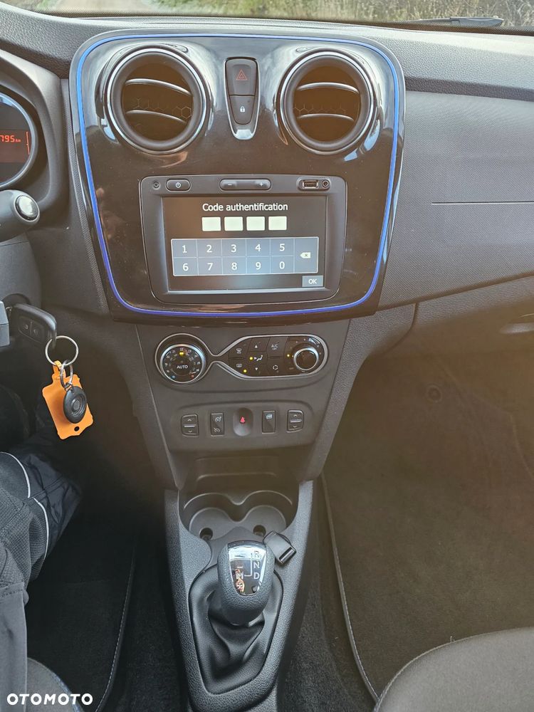 Dacia Sandero Stepway 1.0 TCe Extreme CVT - 9