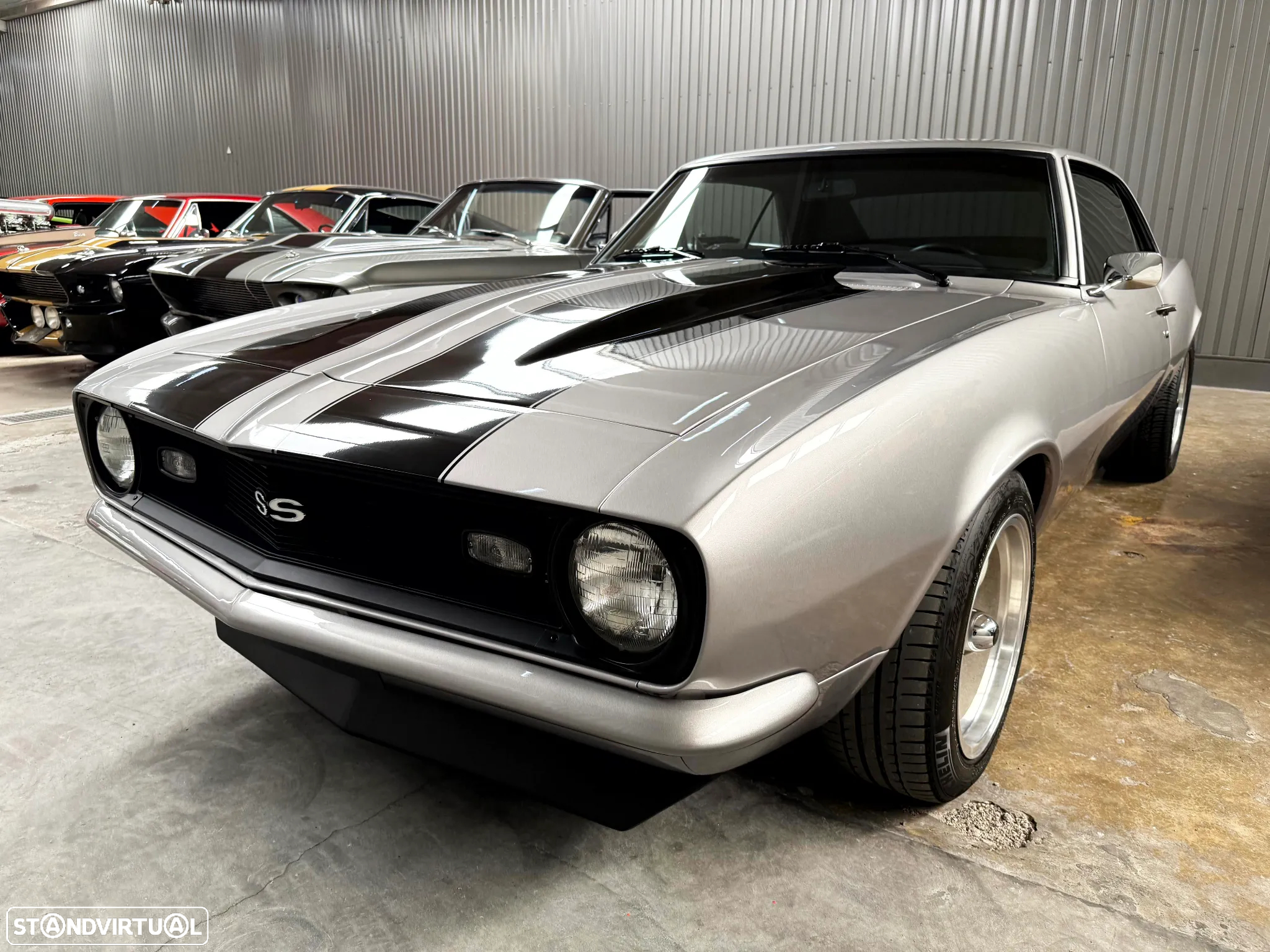 Chevrolet Camaro SS V8 LS - 13