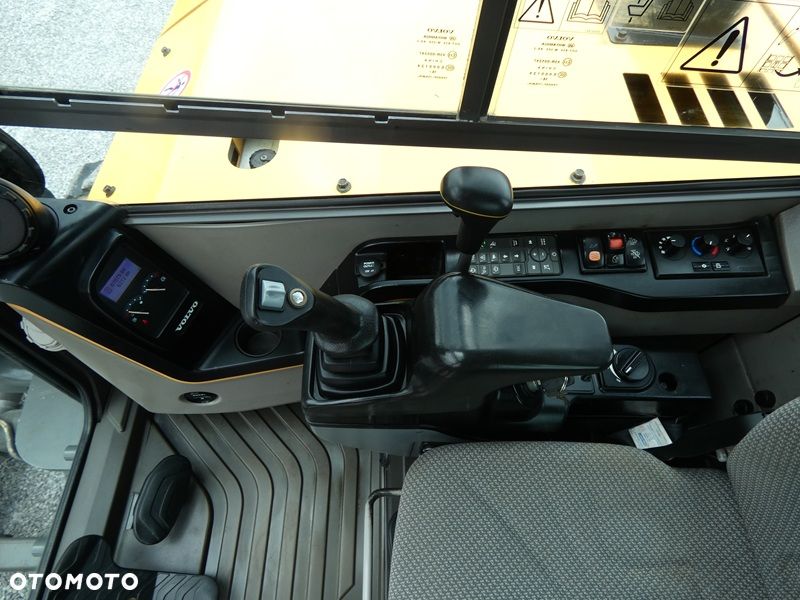 Volvo ECR88D ROTOTILT ZE SZCZYPCAMI / Super Stan / Nowe podwozie / - 16