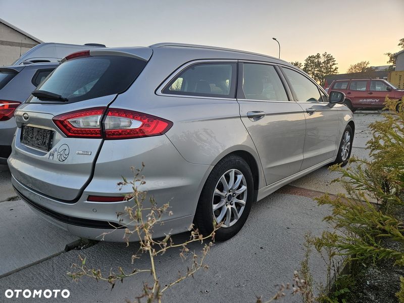 Ford Mondeo - 4