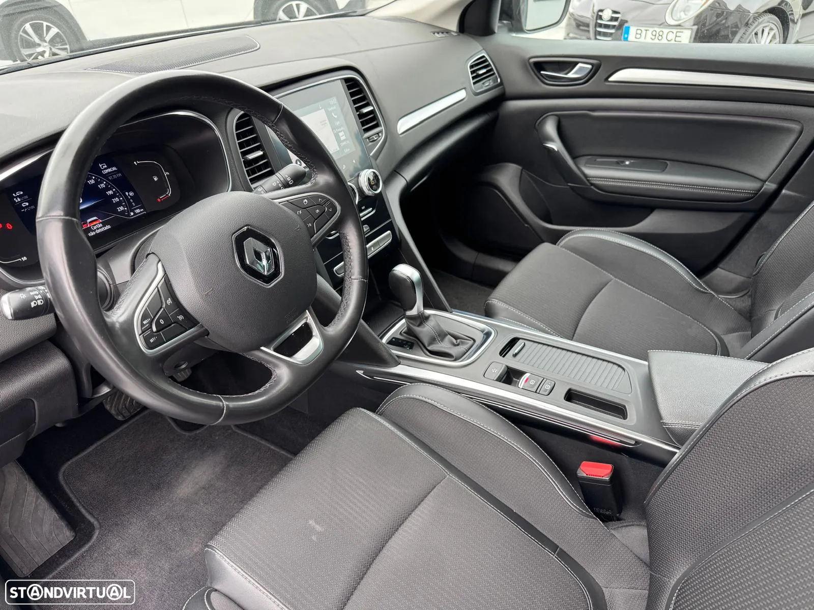 Renault Mégane Sport Tourer 1.5 Blue dCi Limited EDC - 18