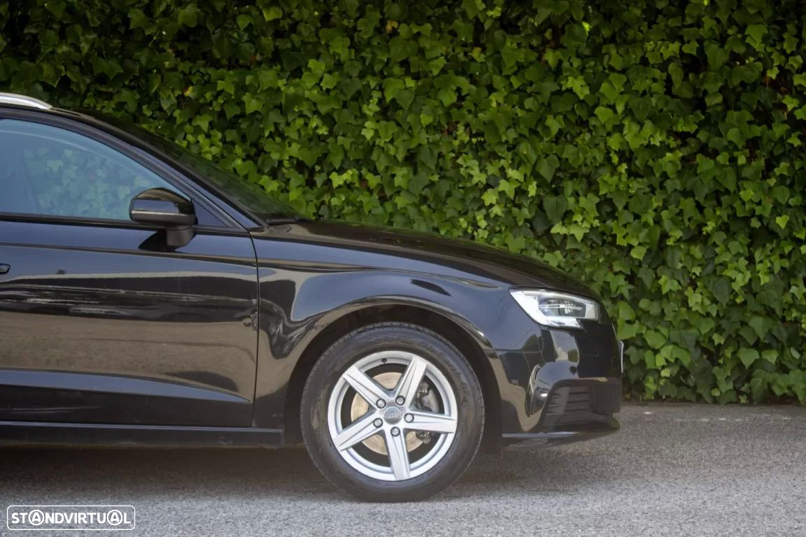 Audi A3 Sportback 30 TFSI S tronic - 5