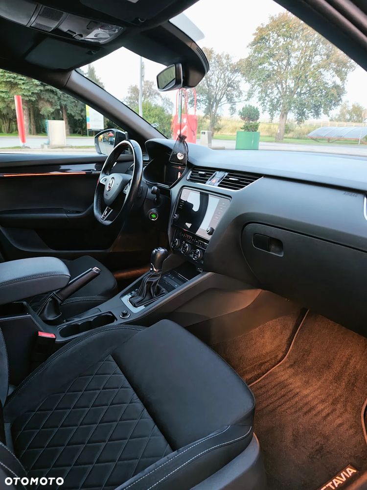 Skoda Octavia 2.0 TSI RS 245 DSG - 18