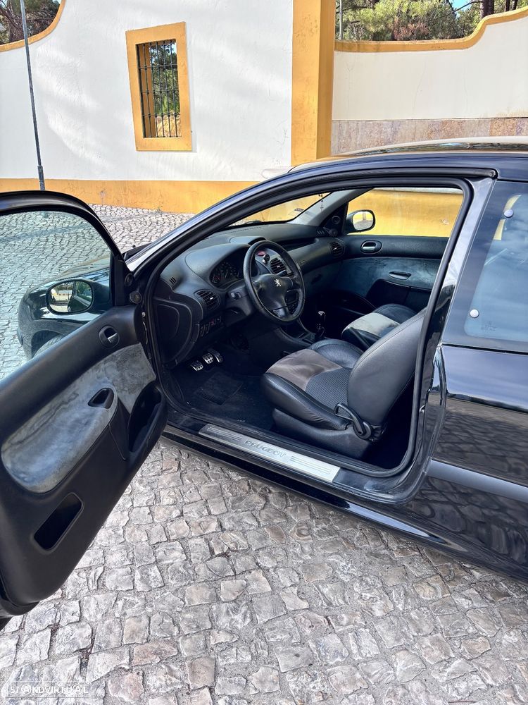 Peugeot 206 1.6 GTi - 3