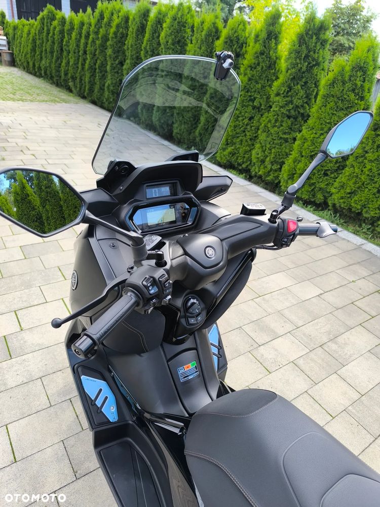 Yamaha X-max - 5