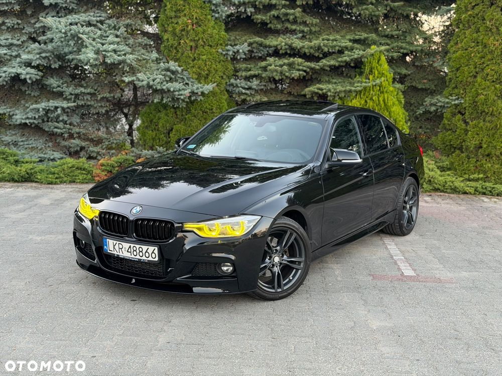 BMW F30