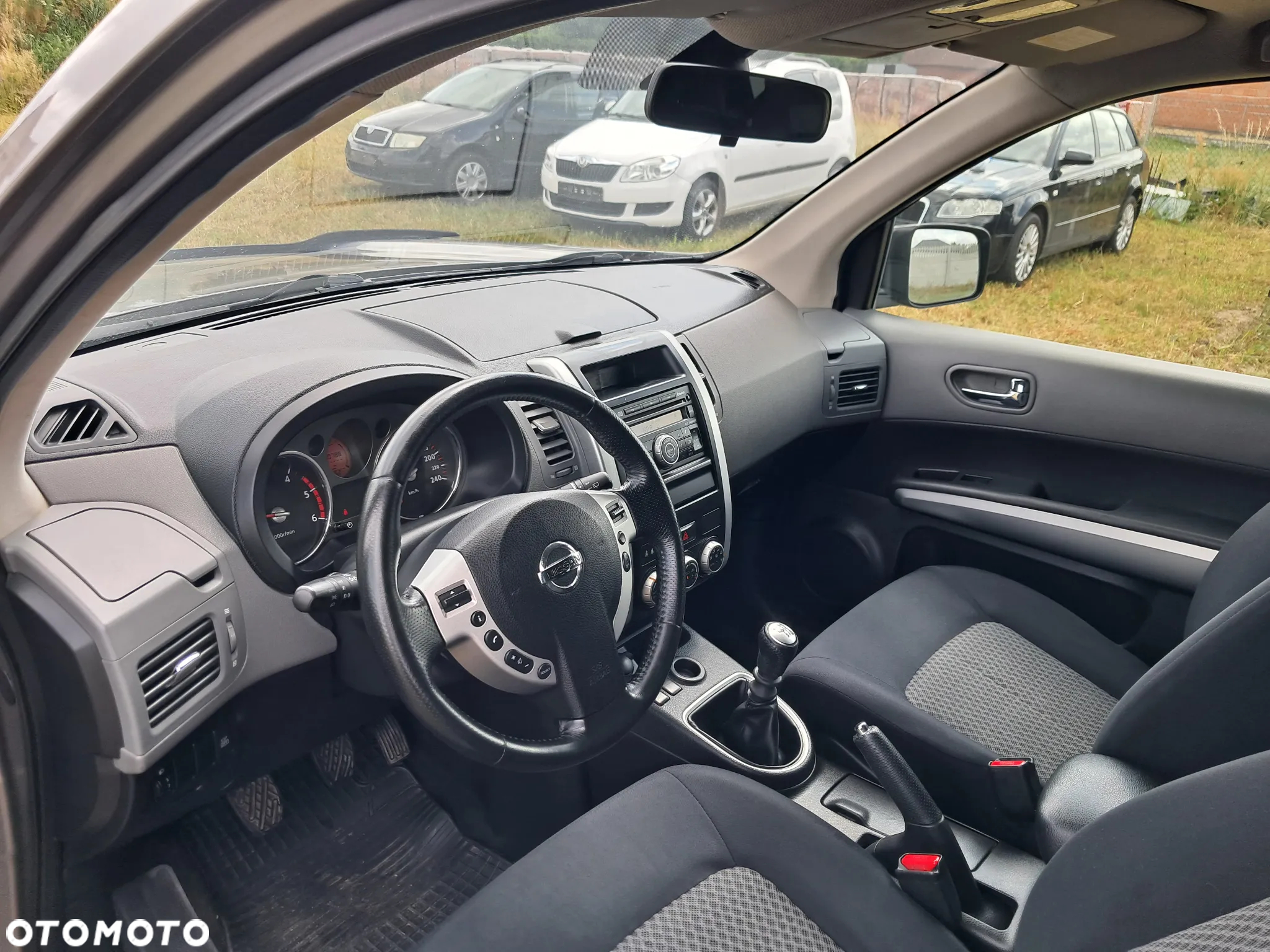 Nissan X-Trail 2.0 dCi XE - 11