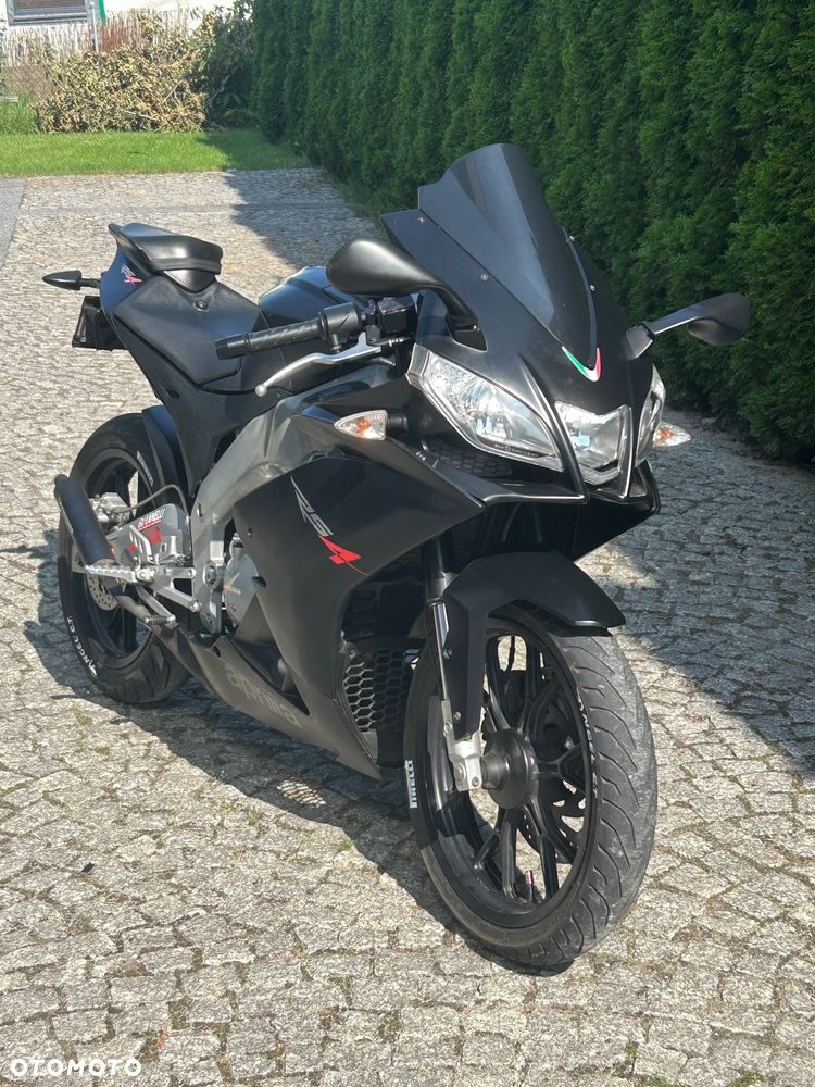 Aprilia RS - 7