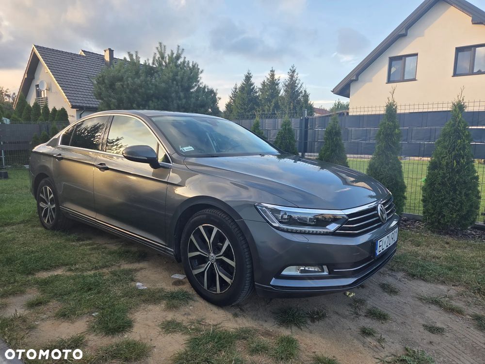 Volkswagen Passat 2.0 TDI BMT Comfortline DSG - 1