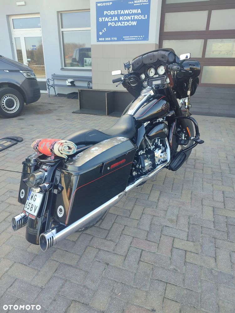 Harley-Davidson Touring Street Glide - 5