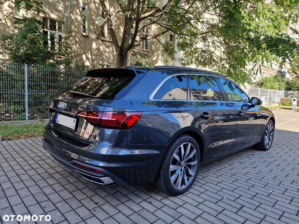 Audi A4 Avant 40 TDI S tronic - 2