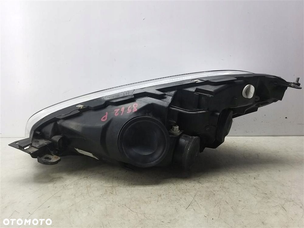 Reflektor lampa przód prawa Citroen C4 Grand Picasso I 2006-2013 PRZED LIFT - 2