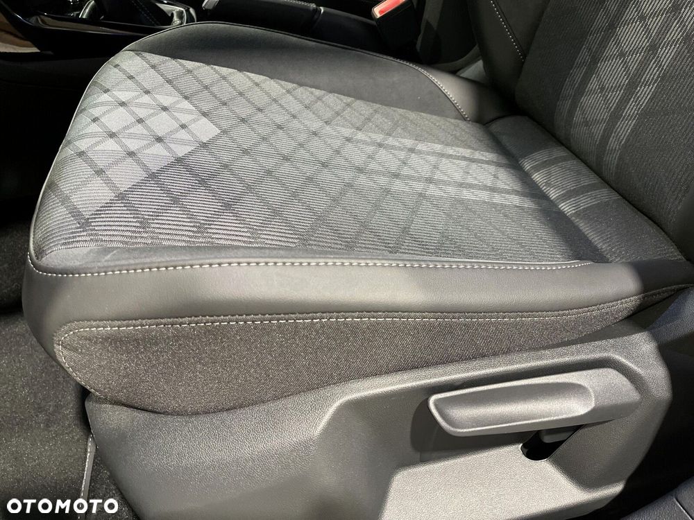 Volkswagen T-Cross 1.5 TSI ACT R-Line Plus DSG - 11