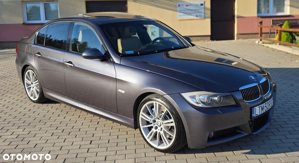BMW Seria 3 330i - 1