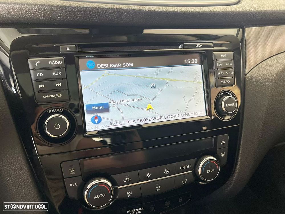 Nissan Qashqai 1.5 dCi Tekna - 11