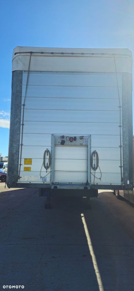Schmitz Cargobull ⁸ - 6