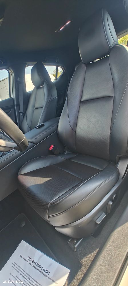 Mazda 3 SKYACTIV-D 1.8 DRIVE - 9