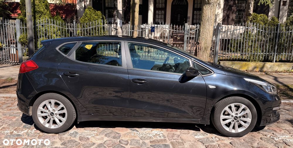 Kia Ceed 1.4 CVVT Attract - 3