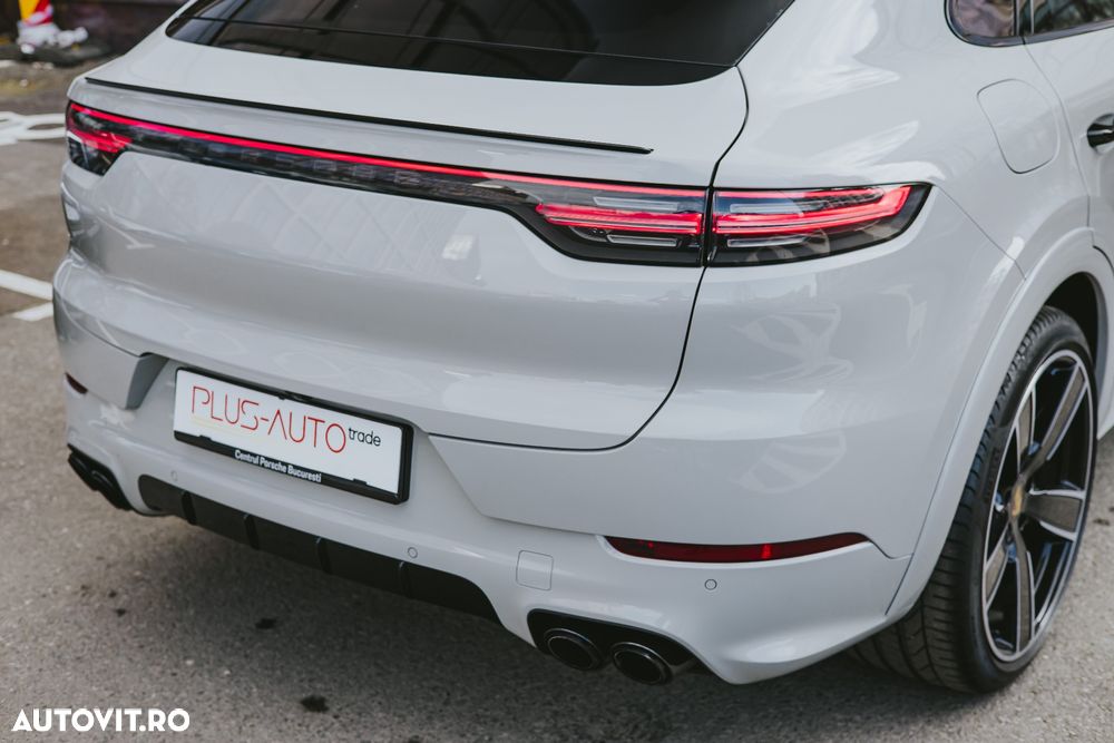 Porsche Cayenne - 15