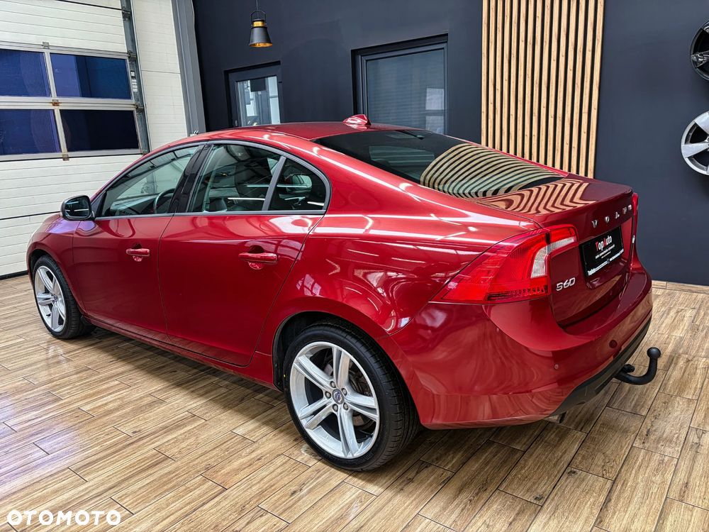 Volvo S60 D4 Geartronic Summum - 11