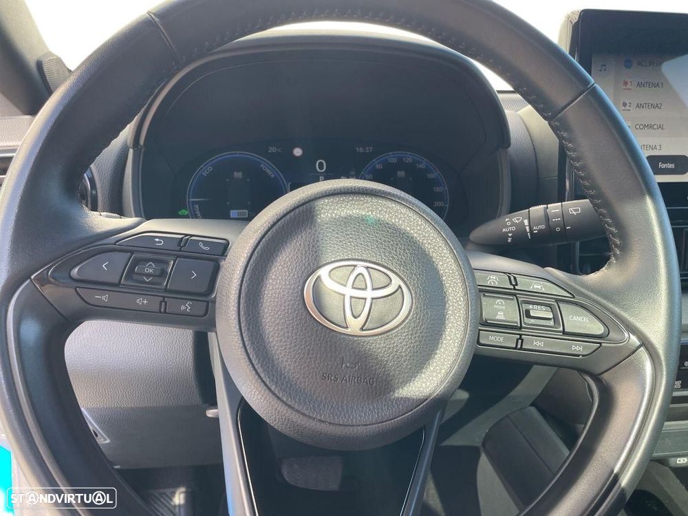 Toyota Yaris - 14