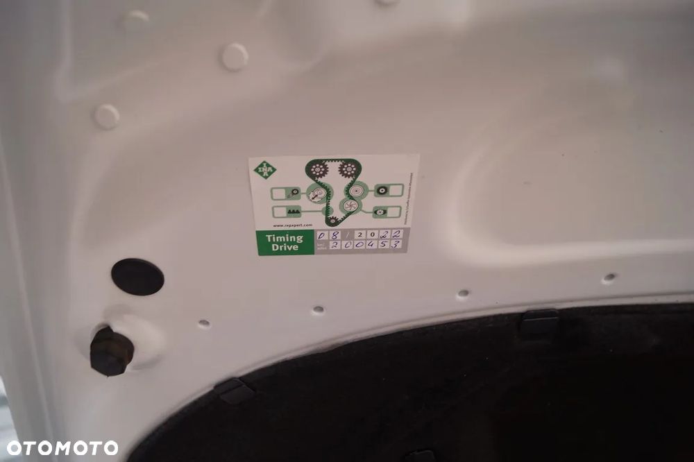 Audi A6 Avant 2.0 TDI DPF multitronic - 33