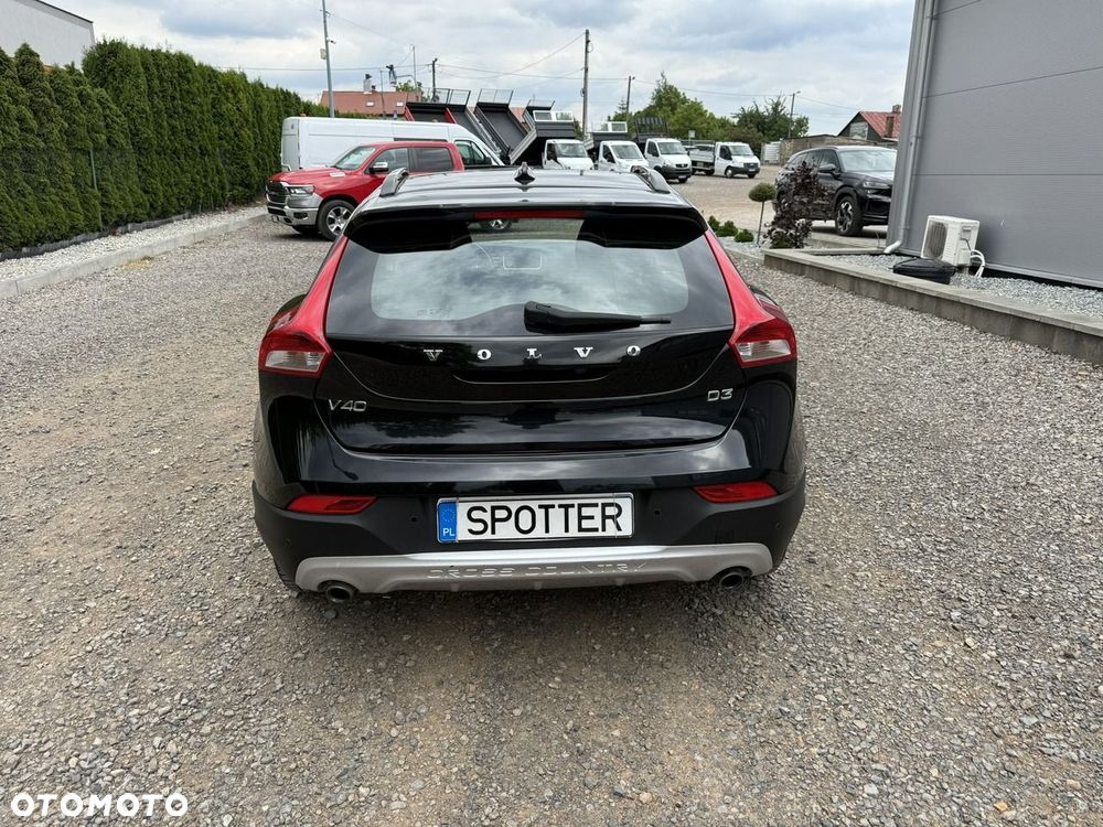 Volvo V40 Cross Country - 7