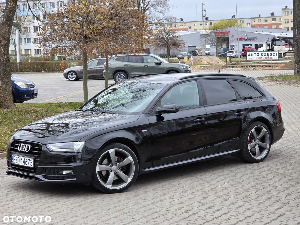 Audi A4 Avant 2.0 TDI DPF quattro S tronic S line Sportpaket - 31