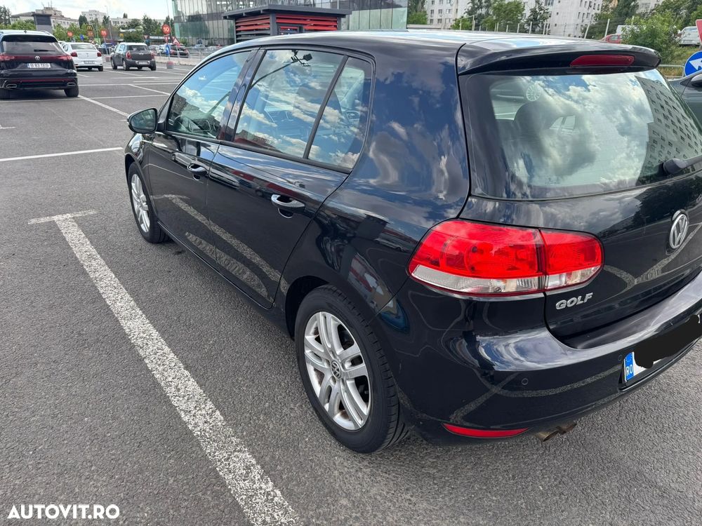 Volkswagen Golf - 5