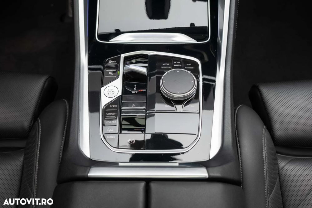 BMW X6 xDrive40i AT MHEV - 36