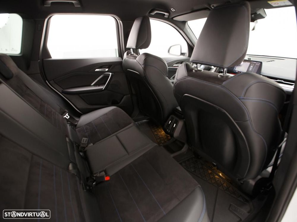 BMW X1 xDrive25e Pack Desportivo M - 8