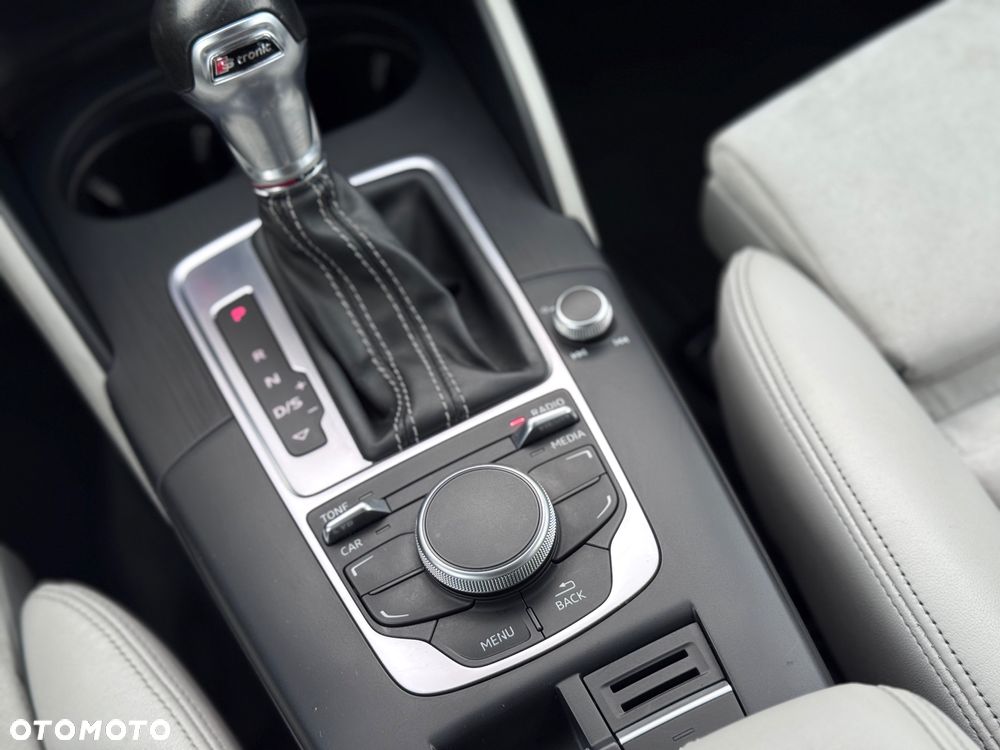 Audi S3 2.0 TFSI Quattro S tronic - 15