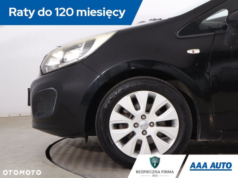 Kia Rio - 16