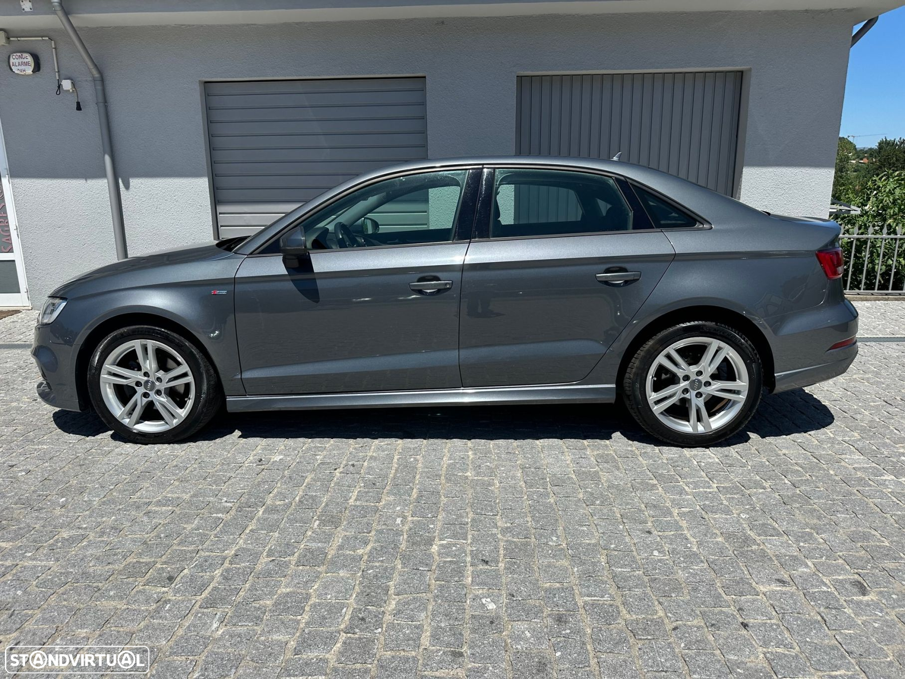 Audi A3 Limousine 1.6 TDI S-line - 11