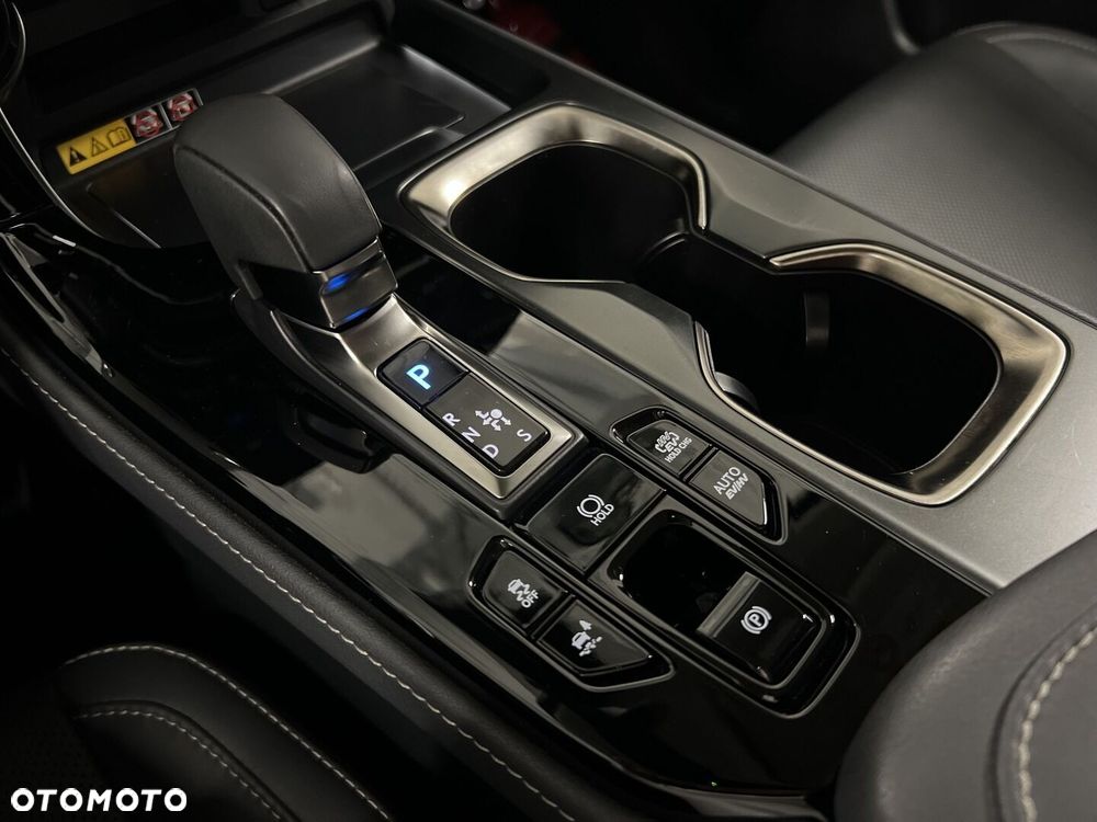 Lexus NX - 25