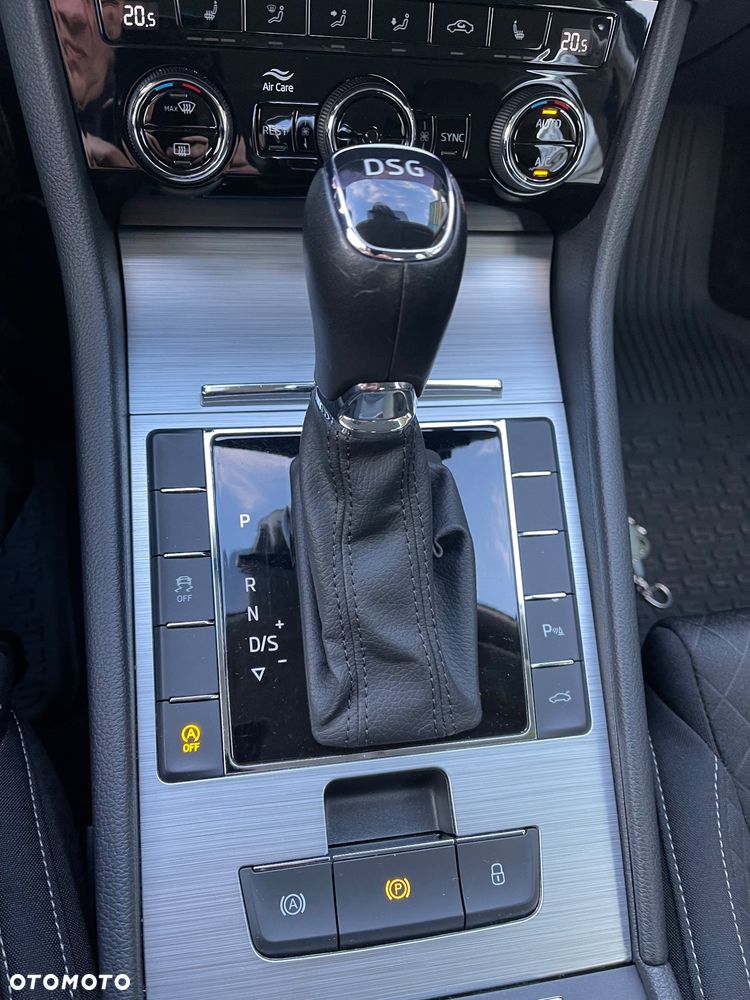 Skoda Superb 2.0 TDI SCR Ambition DSG - 14