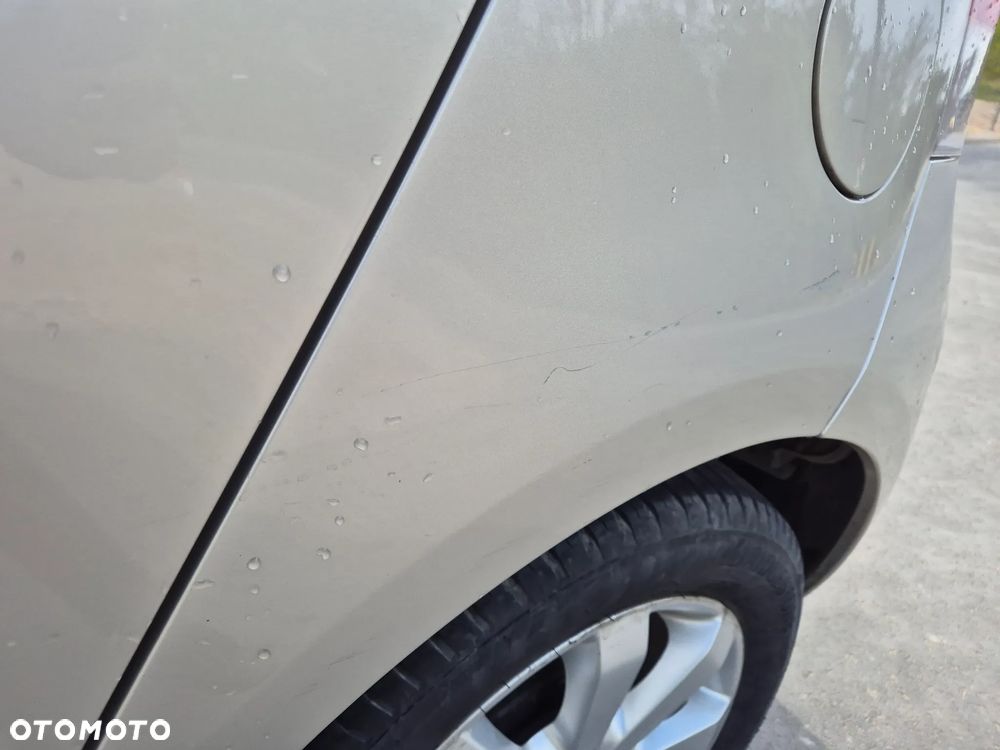 Toyota Yaris 1.33 Luna - 5
