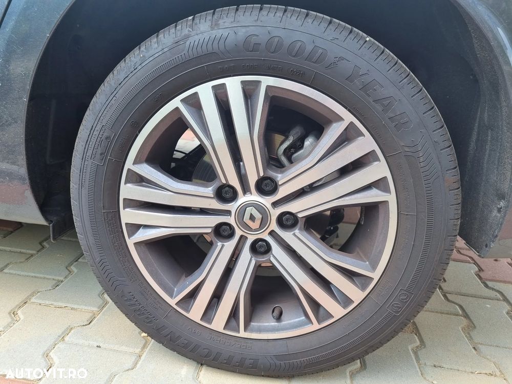 Renault Megane - 5
