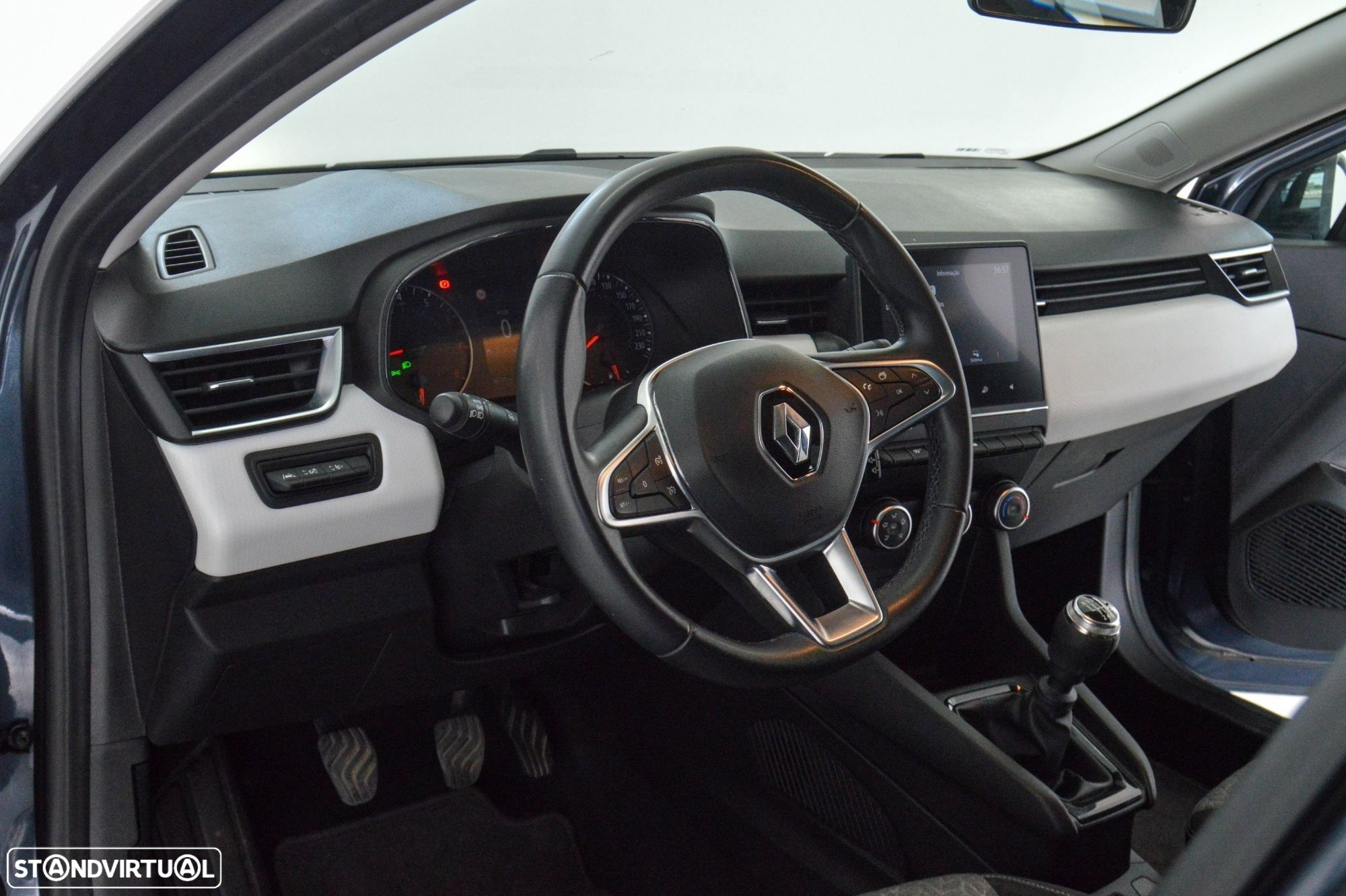 Renault Clio 1.0 TCe Evolution - 5