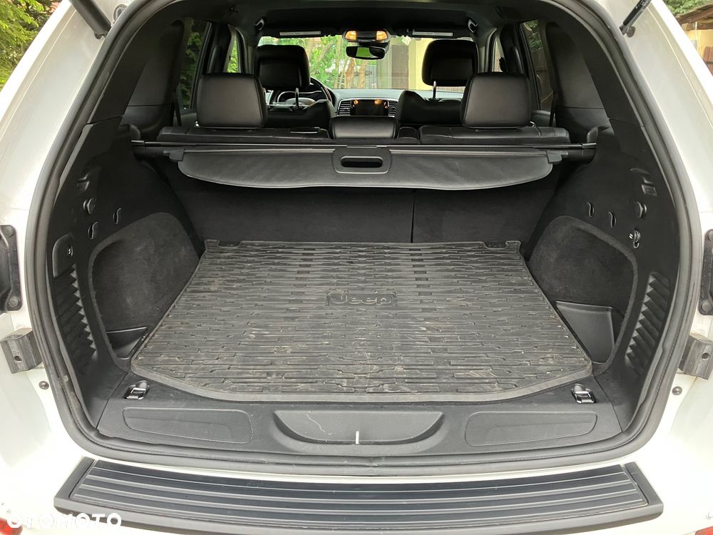 Jeep Grand Cherokee 3.6 V6 Laredo - 28
