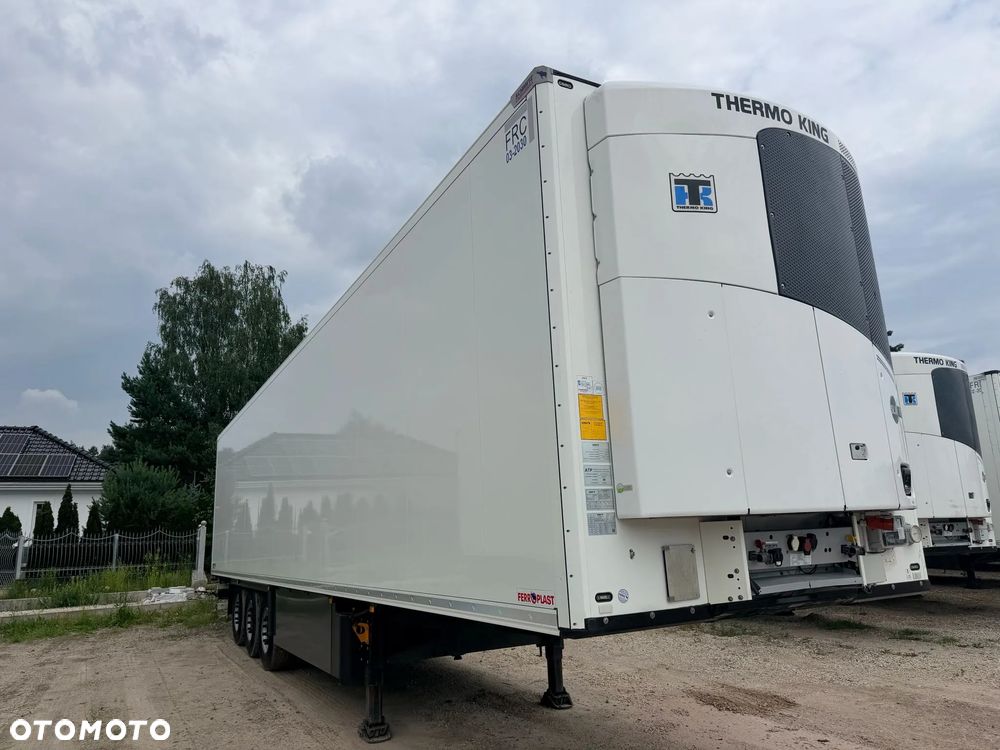 Schmitz Cargobull sx 300 - 3