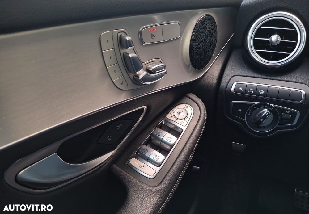 Mercedes-Benz GLC Coupe 220 d 4Matic 9G-TRONIC - 33