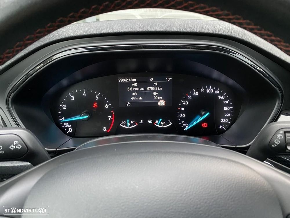 Ford Focus SW 1.0 EcoBoost ST-Line - 24