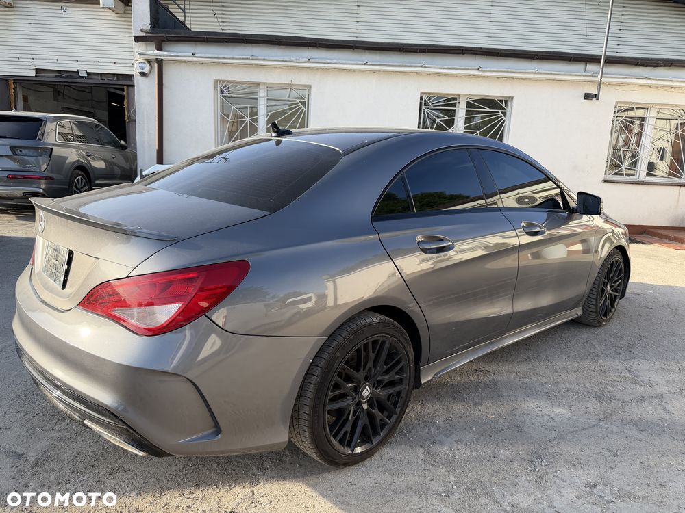 Mercedes-Benz CLA 250 AMG Line 7G-DCT - 16