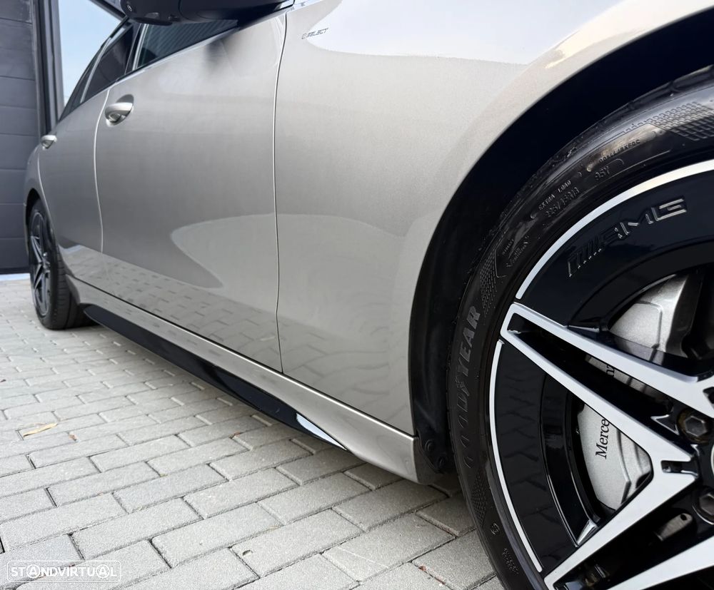Mercedes-Benz C 300 e AMG Line - 16