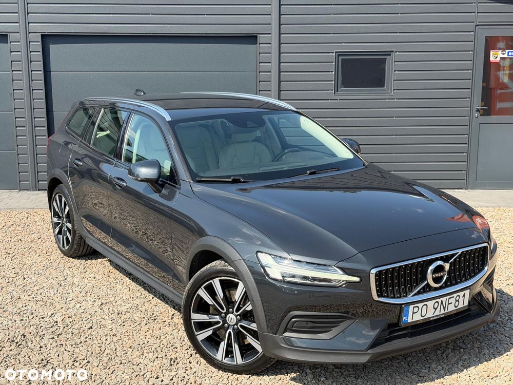 Volvo V60 Cross Country D4 AWD Geartronic - 3