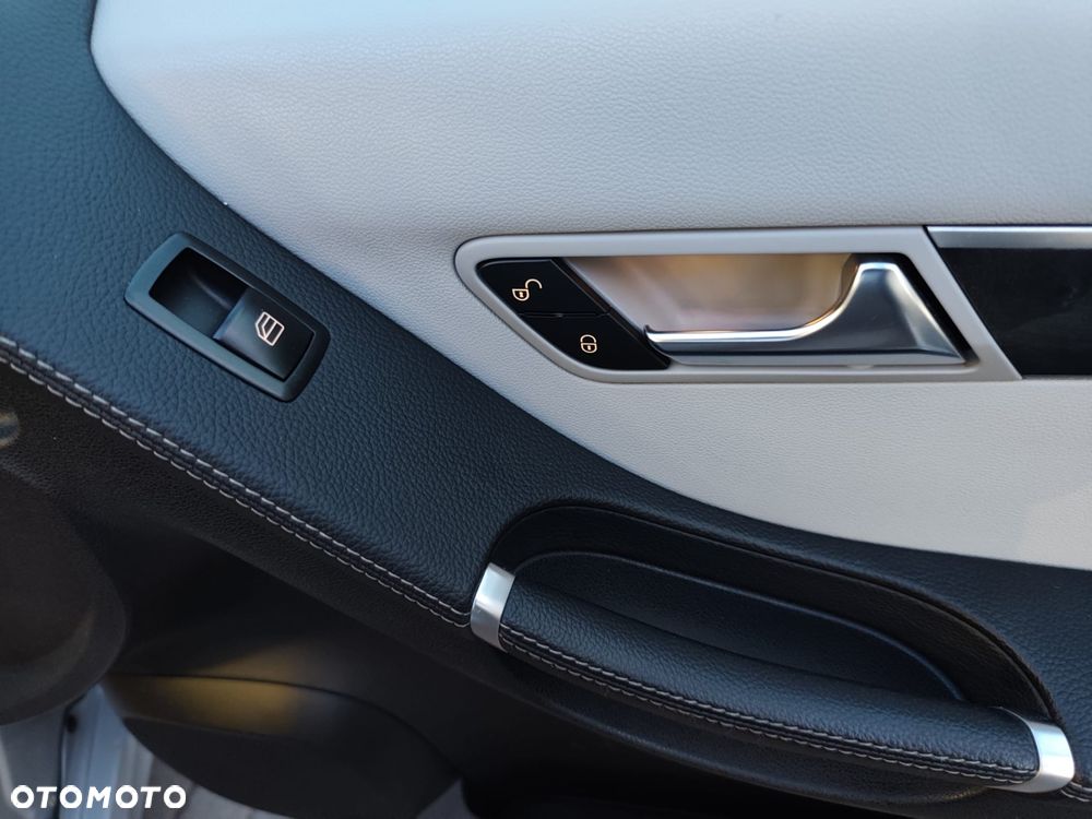 Mercedes-Benz Klasa R 350 CDI 4-Matic - 27